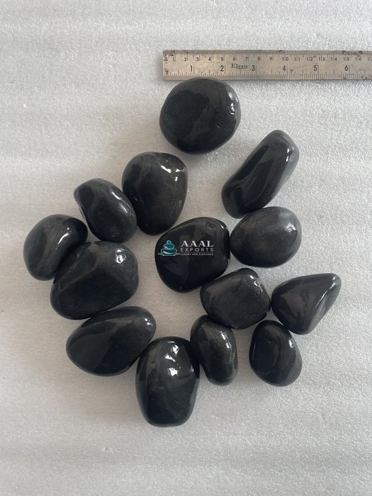 Black River Pebble – Polished (5-8 cm)