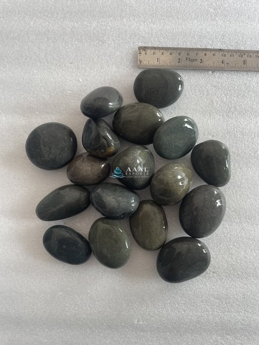 Grey River Pebble – Polished (5-8 cm)